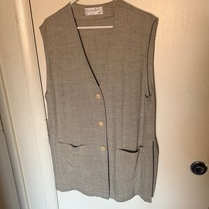 Casual Corner Women's Gray Vest